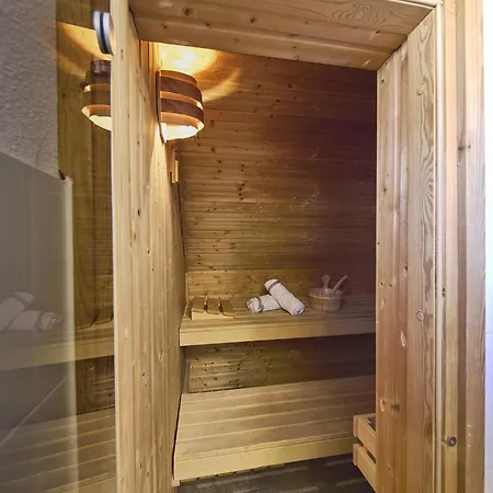 In Limburg With Private Sauna * Roggel