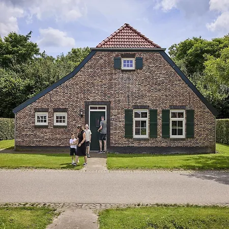 Villa In Limburg With Private Sauna Roggel